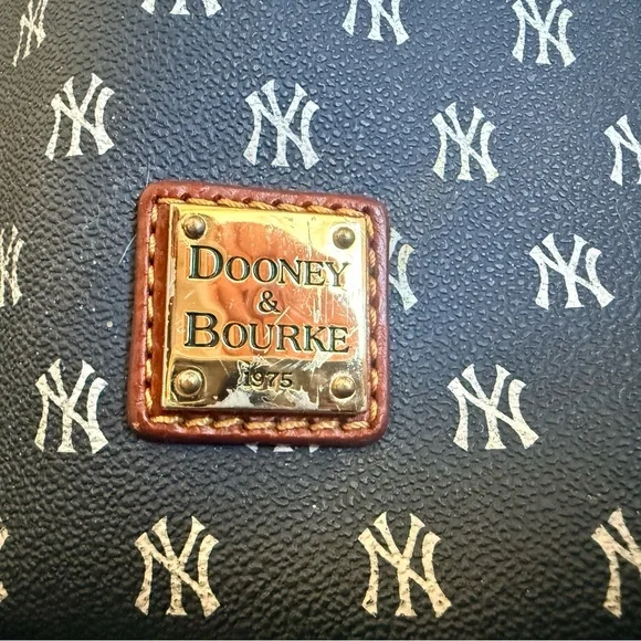Dooney & Bourke NY Yankees Satchel Crossbody Bag – Blue & Brown - Picture 2 of 6